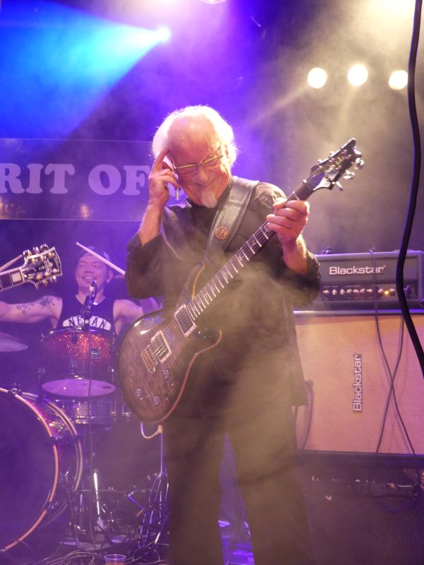 trois guitares au Spirit trois guitares au Spirit
